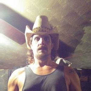 Meet your Posher, Tj